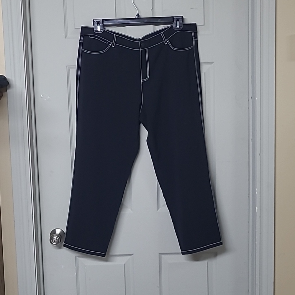 Lafayette 148 New York Cropped Pants Black Contrast Stitching Size 16 Like New